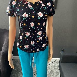 Heart soul Scrub set